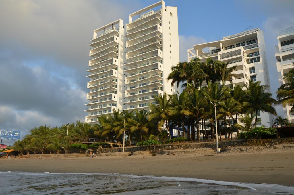 Resort Playa Azul Departamentos Frente Al Mar Tonsupa Eksteriør bilde